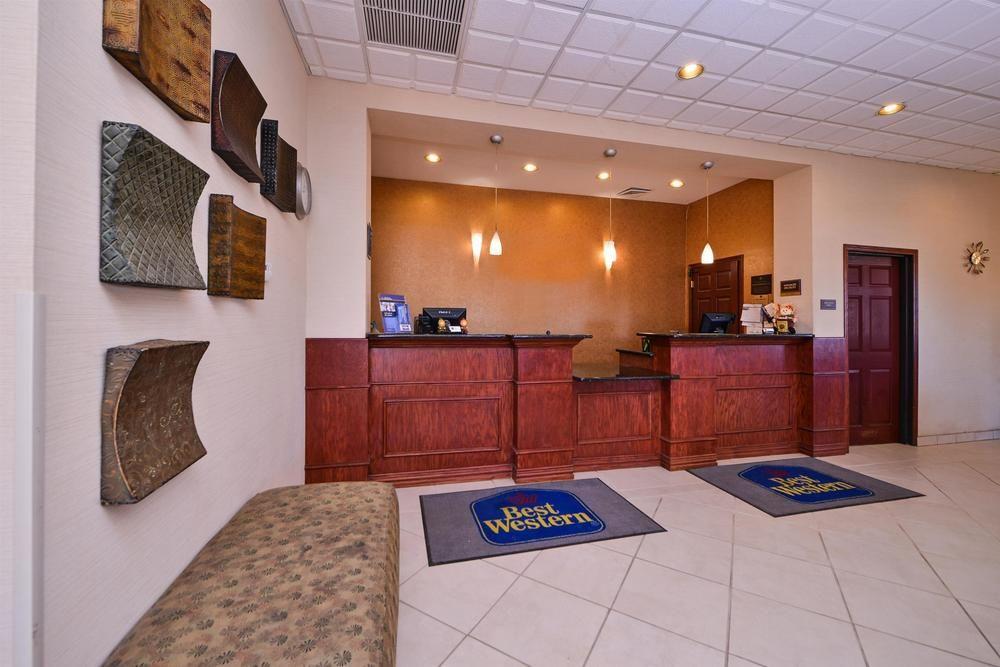 Best Western Northgate Inn Pampa Bagian luar foto