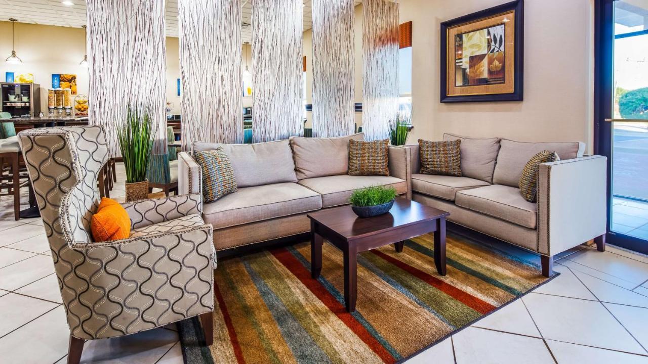 Best Western Northgate Inn Pampa Bagian luar foto