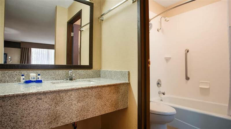 Best Western Northgate Inn Pampa Bagian luar foto